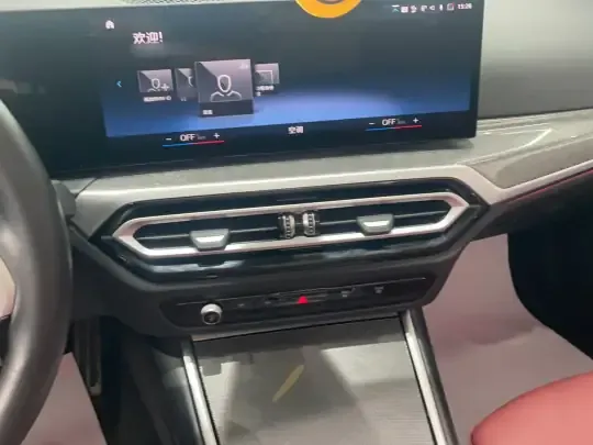 BMW 4 Series 2023 (7600 км)