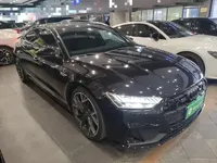 Audi A7L 2023 (38600 км)