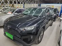 Toyota RAV4 2023 (23900 км)