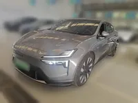 Polestar 4 2023 (15400 км)