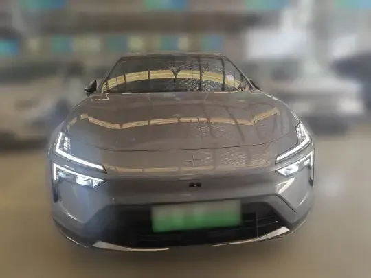 Polestar 4 2023 (15400 км)