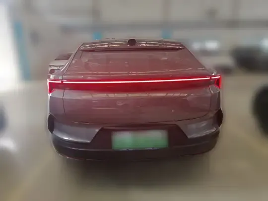 Polestar 4 2023 (15400 км)