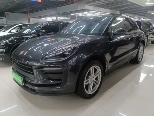 Porsche Macan 2024 (36500 км)