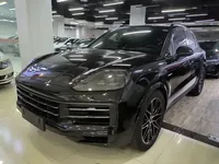 Porsche Cayenne E-Hybrid 2024 (25900 км)
