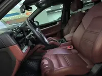 Porsche Cayenne E-Hybrid 2024 (25900 км)