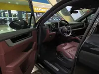 Porsche Cayenne E-Hybrid 2024 (25900 км)