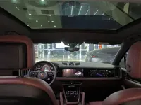 Porsche Cayenne E-Hybrid 2024 (25900 км)