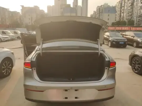 AION S 2023 (43300 км)