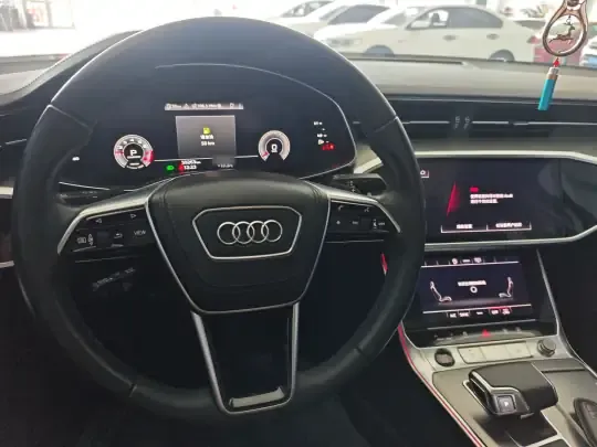 Audi A6L 2023 (59200 км)