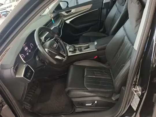 Audi A6L 2023 (59200 км)