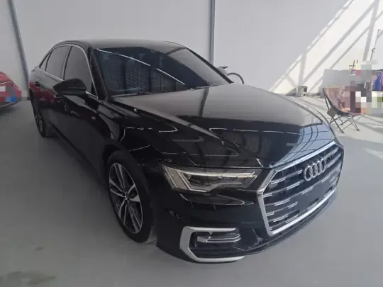 Audi A6L 2023 (77800 км)
