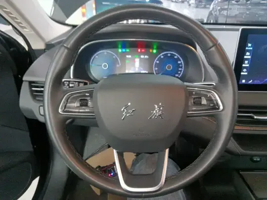 Hongqi E-QM5 2023 (34000 км)
