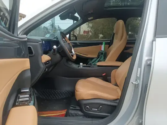 Geely Galaxy L7 2023 (17300 км)