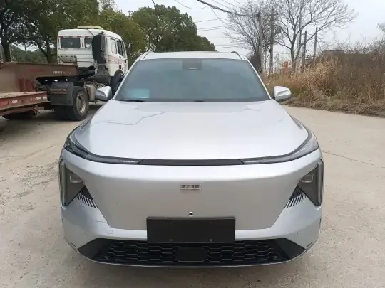 Geely Galaxy L7 2023 (17300 км)