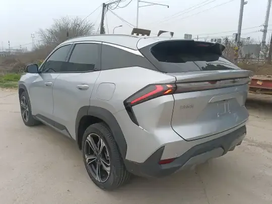 Geely Galaxy L7 2023 (17300 км)