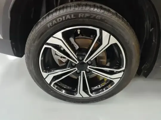 Geely Galaxy L7 2023 (47000 км)