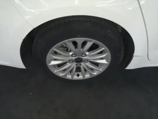 Toyota Allion 2023 (14200 км)