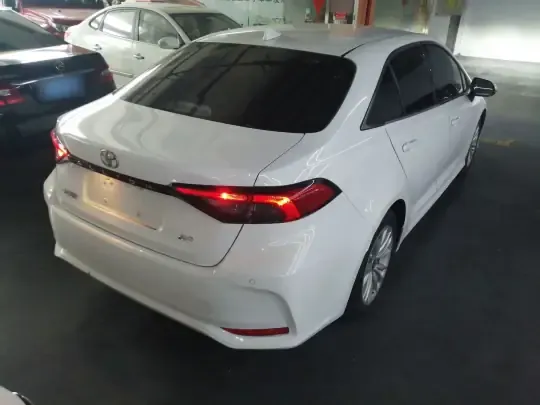 Toyota Allion 2023 (14200 км)