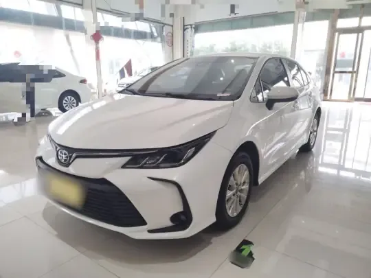 Toyota Corolla 2023 (39300 км)