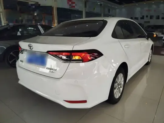 Toyota Corolla 2023 (39300 км)