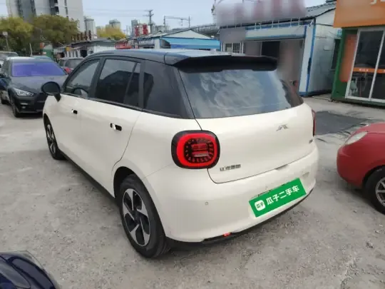 JAC Yiwei 3 2023 (27000 км)
