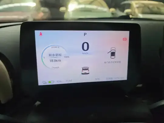 JAC Yiwei 3 2023 (22800 км)