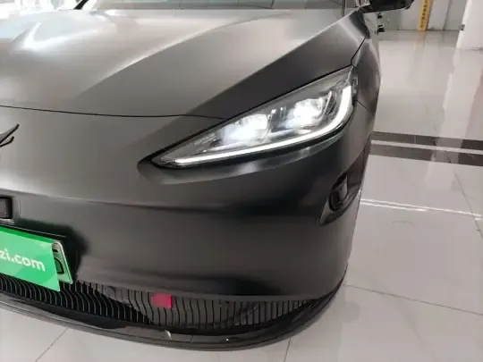 ARCFOX Alpha S 2023 (10700 км)