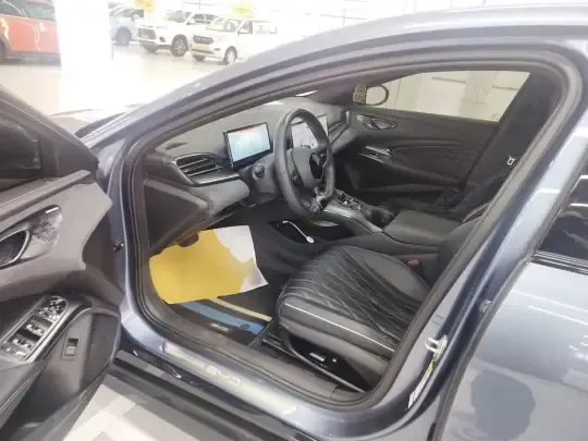 BYD Seal 2023 (26300 км)