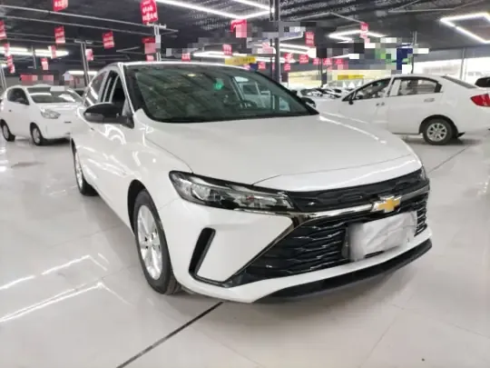 Chevrolet Monza 2024 (13200 км)