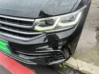 Volkswagen Tiguan L 2023 (76300 км)