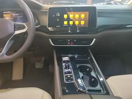Volkswagen Viloran 2023 (71500 км)
