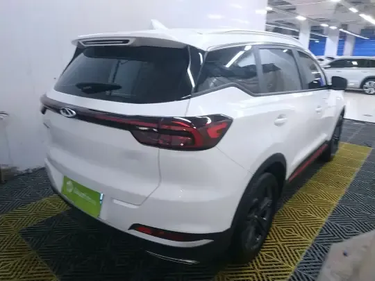 Chery Tiggo 7 2023 (13100 км)
