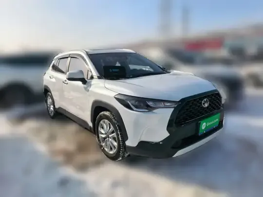 Toyota Corolla Cross 2023 (7800 км)