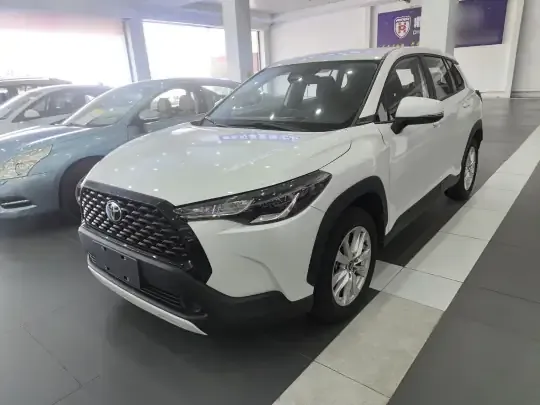 Toyota Corolla Cross 2023 (24100 км)