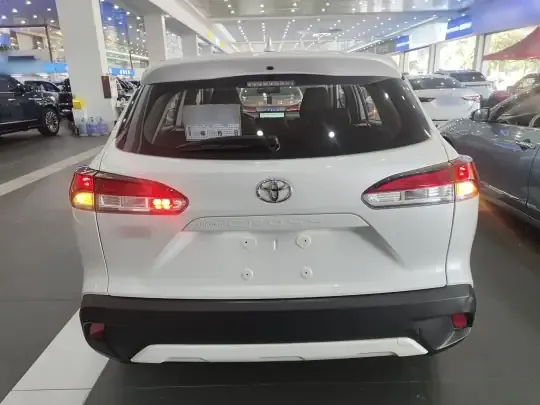 Toyota Corolla Cross 2023 (24100 км)