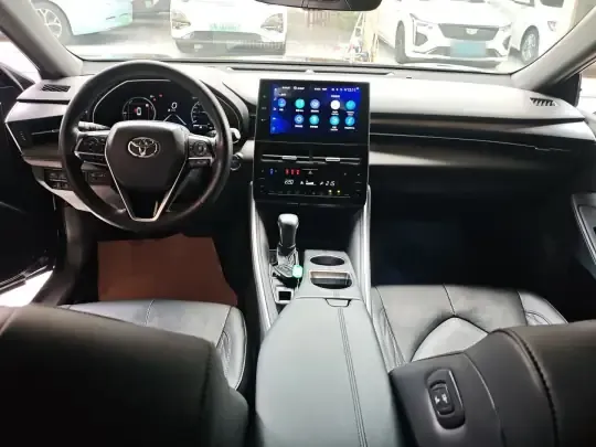Toyota Avalon 2023 (62300 км)