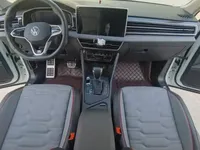 Volkswagen Tiguan L 2023 (43800 км)