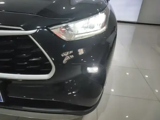 Toyota Highlander 2023 (46800 км)