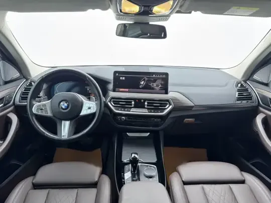 BMW X3 2023 (55700 км)