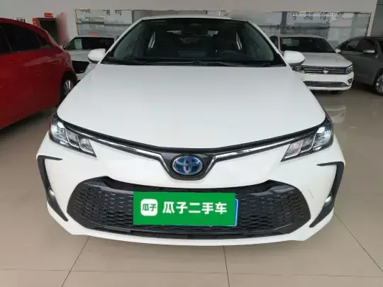 Toyota Corolla 2023 (40600 км)