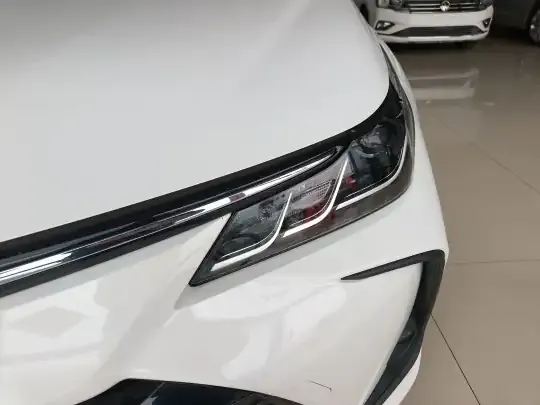 Toyota Corolla 2023 (40600 км)