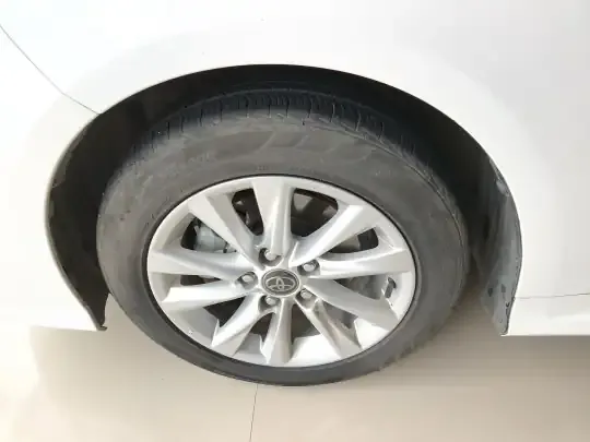 Toyota Corolla 2023 (40600 км)