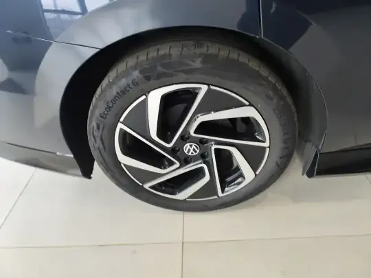 Volkswagen ID,7 VIZZION 2024 (26900 км)