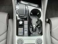 Volkswagen Touareg 2023 (17300 км)