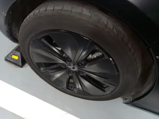 Nio ET5T 2023 (21900 км)
