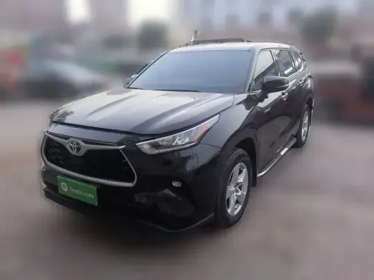 Toyota Highlander 2023 (12200 км)