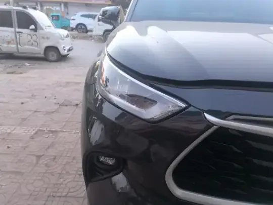 Toyota Highlander 2023 (12200 км)