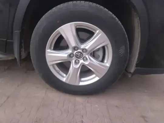 Toyota Highlander 2023 (12200 км)