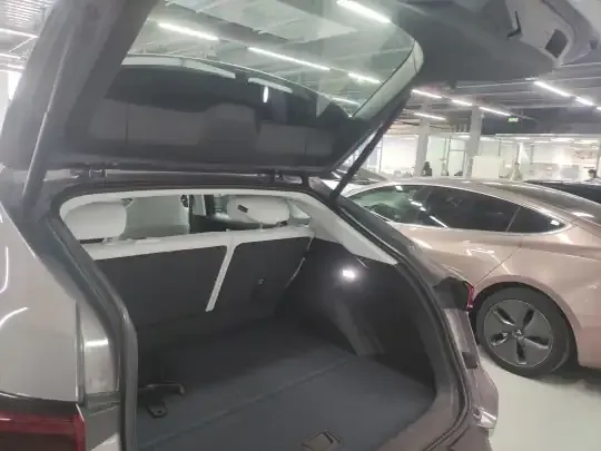 Buick E4 2023 (3900 км)
