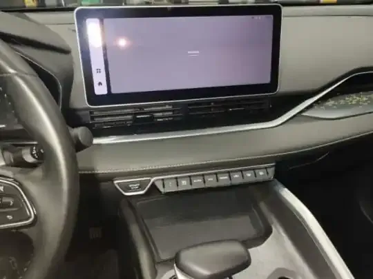 Geely Auto Preface 2023 (26600 км)